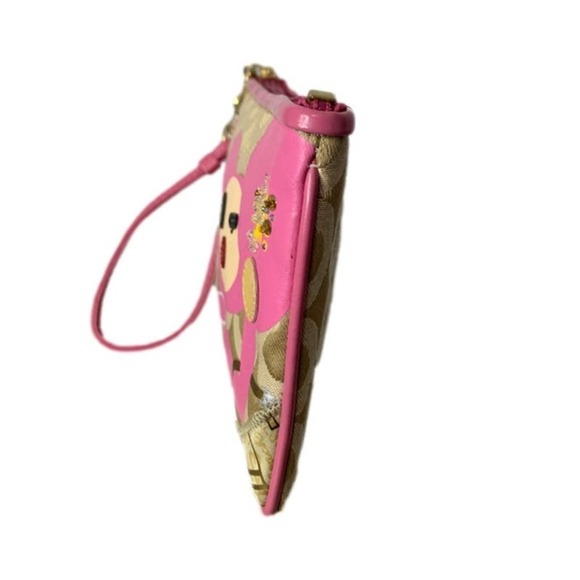 COACH Y2K Rare Poppy "Pinky" Limited Edition Wristlet - Picture 4 of 10